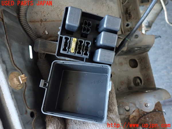 2UPJ-9236946742]ランエボ(CN9A)ヒューズボックス2 中古_2
