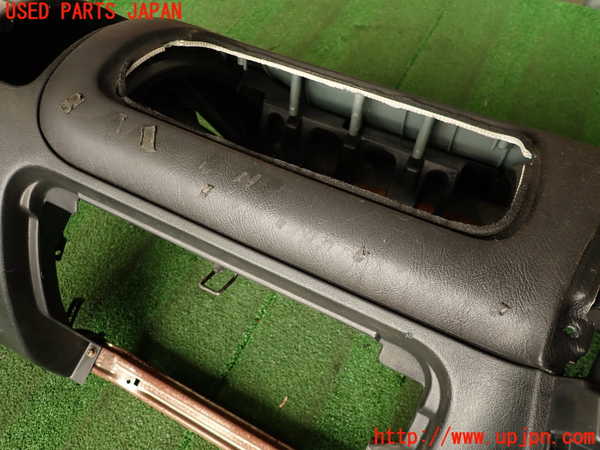 2UPJ-9236947505]ランエボ(CN9A)ダッシュボード 中古_2