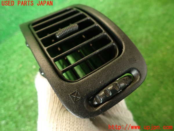 2UPJ-9236947527]ランエボ(CN9A)エアコン吹き出し口2 (右) 中古_2