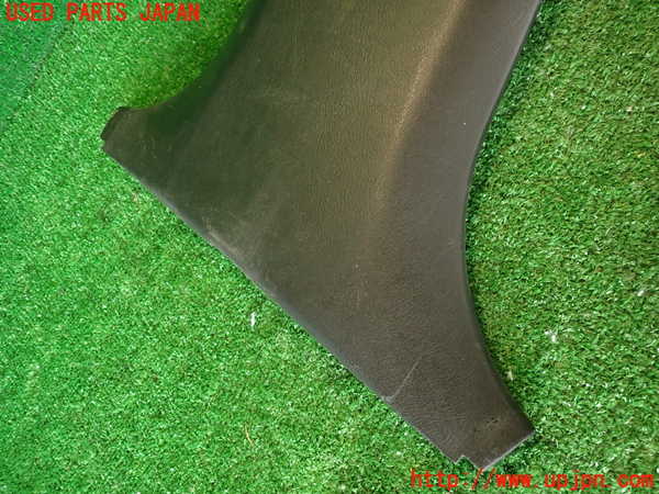 2UPJ-9236947670]ランエボ(CN9A)左センターピラートリム 中古_3