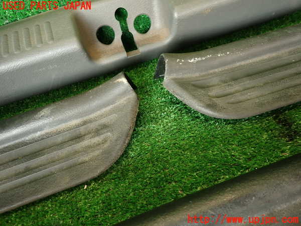 2UPJ-9236947740]ランエボ(CN9A)スカッフプレート 中古_3