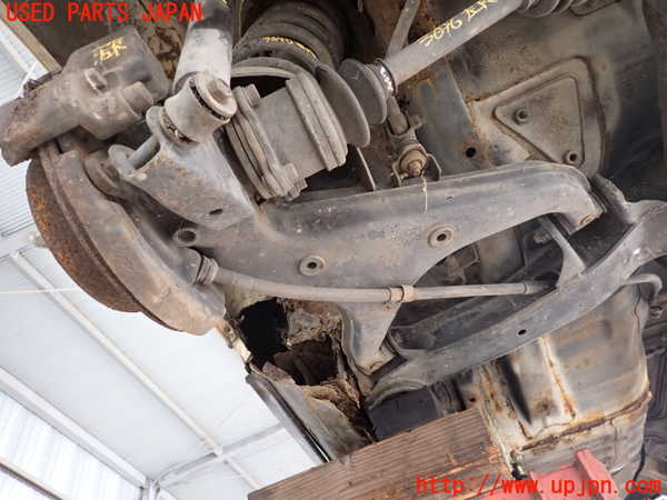 2UPJ-9236964305]セリカXX(GA61)左リアナックルハブ 中古_2
