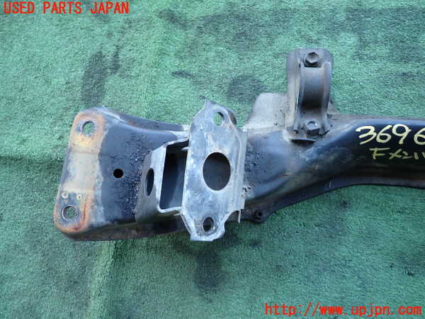 2UPJ-9236965285]セリカXX(GA61)フロントメンバー 中古_3