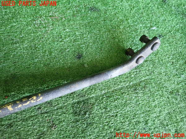 2UPJ-9236965320]セリカXX(GA61)左フロントテンションロッド 中古_2