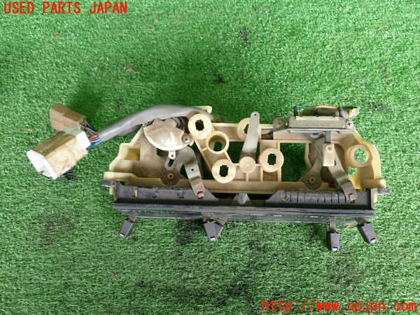 2UPJ-9236966066]セリカXX(GA61)エアコンスイッチ1 中古_2