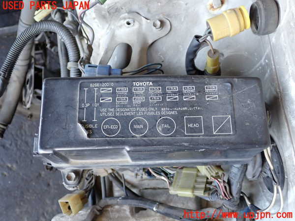 2UPJ-9236966741]セリカXX(GA61)ヒューズボックス1(EGルーム内助手席側) 中古_2