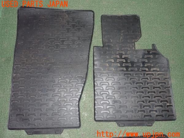 3UPJ=9236970629]BMW X3 xDrive 25i(PC25 E83)後期 純正 ラバー フロアマット 中古_2