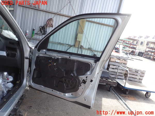 2UPJ-9236971230]BMW X3(PC25)右前ドア (43R-001025) 中古 (E83)_4