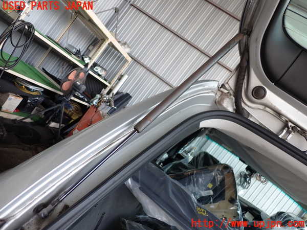 2UPJ-9236971584]BMW X3(PC25)リアゲートダンパー 中古 (E83)_2