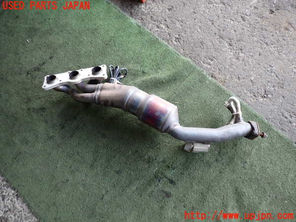 2UPJ-9236972041]BMW X3(PC25)エキマニ1 (触媒 マニバーター) 中古 (E83)_2