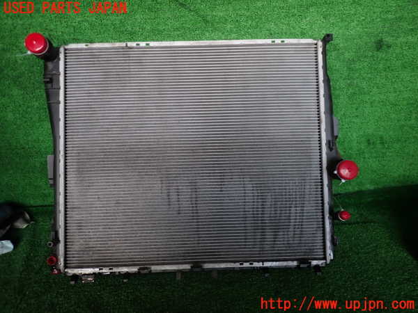 2UPJ-9236972321]BMW X3(PC25)ラジエーター1 中古 (E83)_3