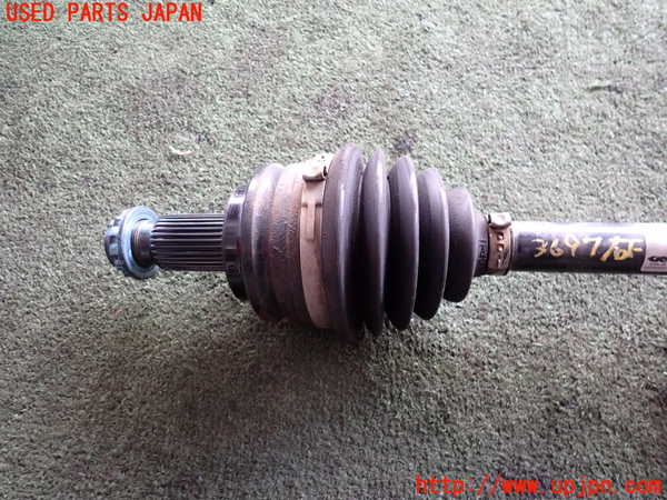 2UPJ-9236974010]BMW X3(PC25)右フロントドライブシャフト 中古 (E83)_2