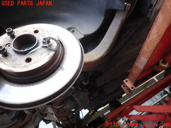 2UPJ-9236974300]BMW X3(PC25)右リアナックルハブ 中古 (E83)_2