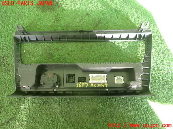 2UPJ-9236976066]BMW X3(PC25)エアコンスイッチ1 中古 (E83)_2