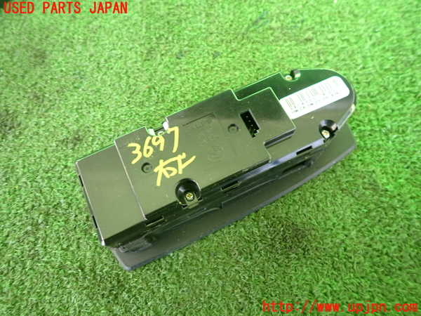 2UPJ-9236976240]BMW X3(PC25)右前パワーウィンドウスイッチ 中古 (E83)_3