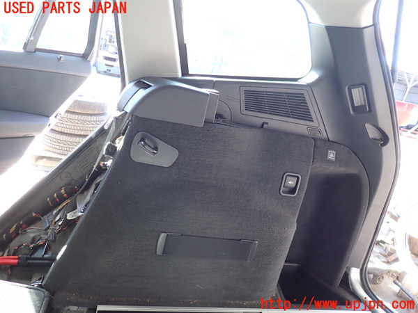 2UPJ-9236977675]BMW X3(PC25)右リアピラートリム 中古 (E83)_3