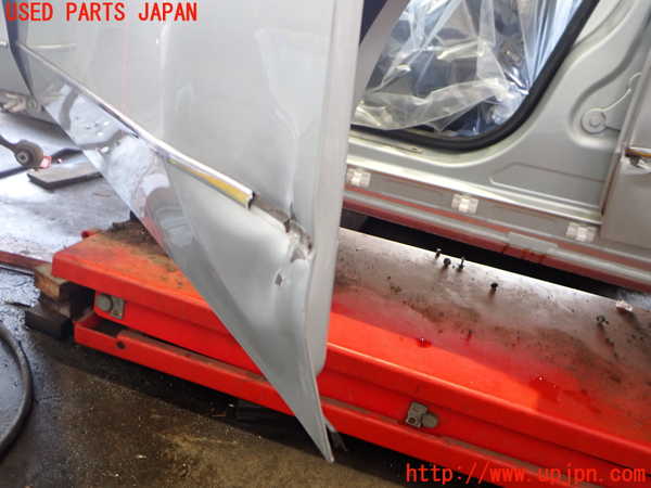 2UPJ-9236981260]ベンツ E350 W212(212056C)左前ドア 中古 SAINT-GOBAIN SEKURIT M35 43R-000677_3