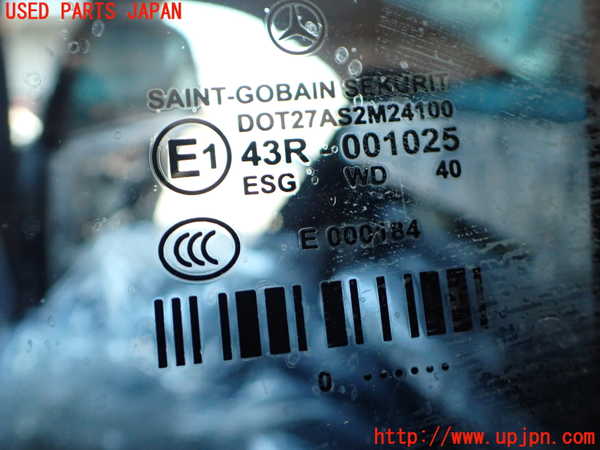 2UPJ-9236981320]ベンツ E350 W212(212056C)左後ドア 中古 SAINT-GOBAIN SEKURIT M24100 43R-001025_4