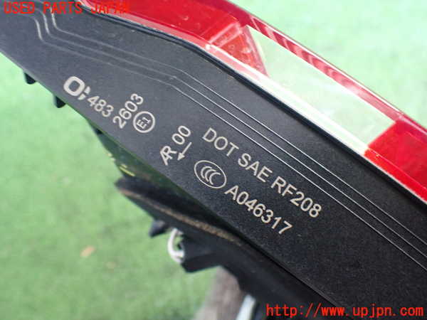 2UPJ-9236981552]ベンツ E350 W212(212056C)左リアフィニッシャー 中古_3