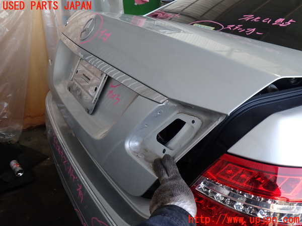 2UPJ-9236981500]ベンツ E350 W212(212056C)トランク 中古_2