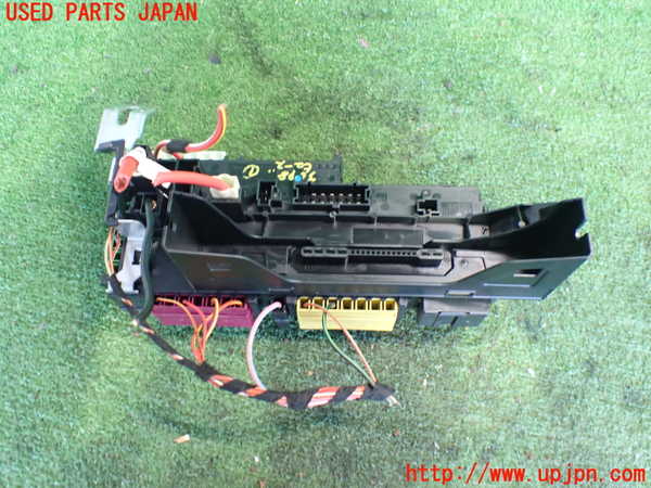 2UPJ-9236986741]ベンツ E350 W212(212056C)ヒューズボックス1(室内運転席側) 中古_2