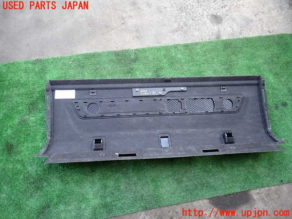 2UPJ-9236987761]ベンツ E350 W212(212056C)トノカバー1 中古_2