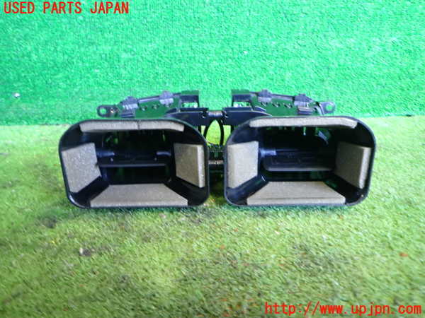 2UPJ-9236987526]ベンツ E350 W212(212056C)エアコン吹き出し口1(真中) 中古_2