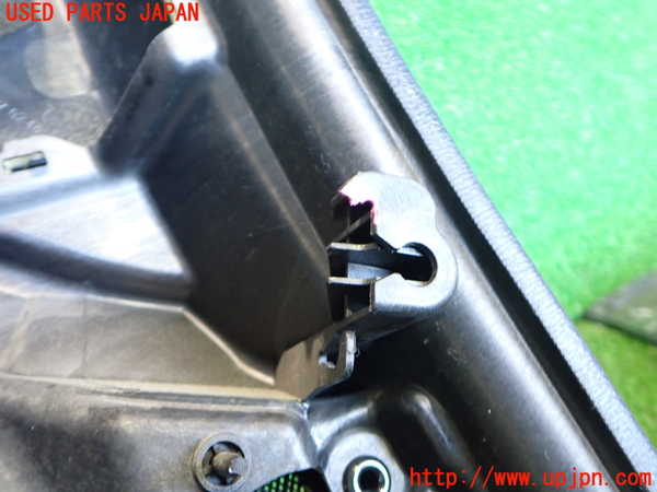 2UPJ-9236981234]ベンツ E350 W212(212056C)右前ドア内張り 中古_5