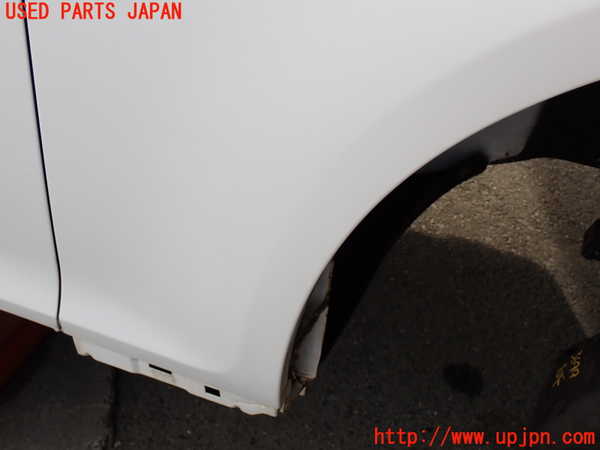 2UPJ-9236991080]クライスラー・300(LX36)右前フェンダー 中古_4