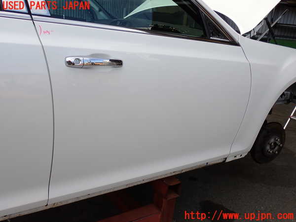 2UPJ-9236991230]クライスラー・300(LX36)右前ドア 中古(43R-00257 M700)_3