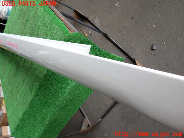 2UPJ-9236991390]クライスラー・300(LX36)右サイドステップ (ジャンク品) 中古_4