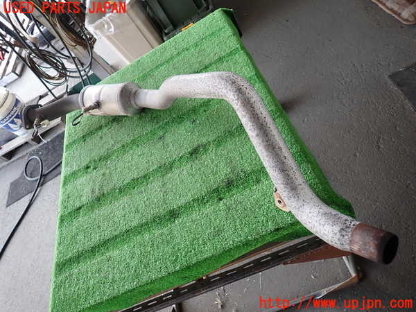 2UPJ-9236992661]クライスラー・300(LX36)触媒1 中古_3