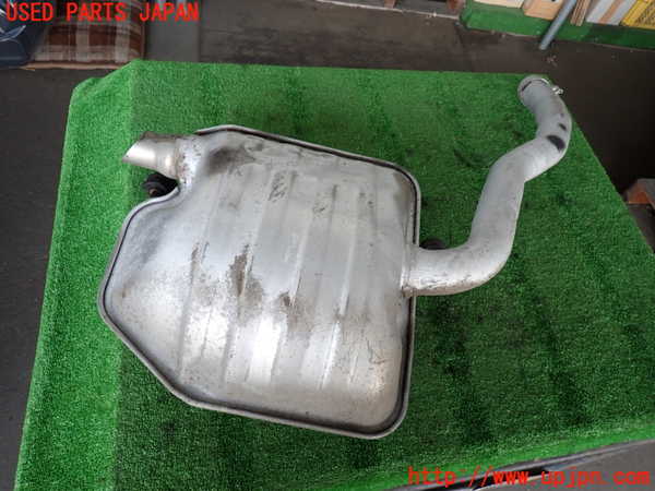 2UPJ-9236992671]クライスラー・300(LX36)リアマフラー1 中古_2