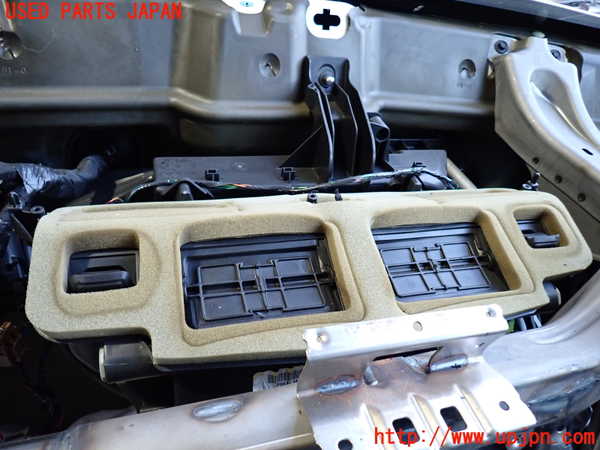 2UPJ-9236996081]クライスラー・300(LX36)エバポレーター1 中古_2