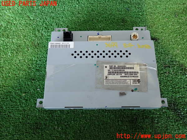 2UPJ-9236996629]クライスラー・300(LX36)モニター 中古_2