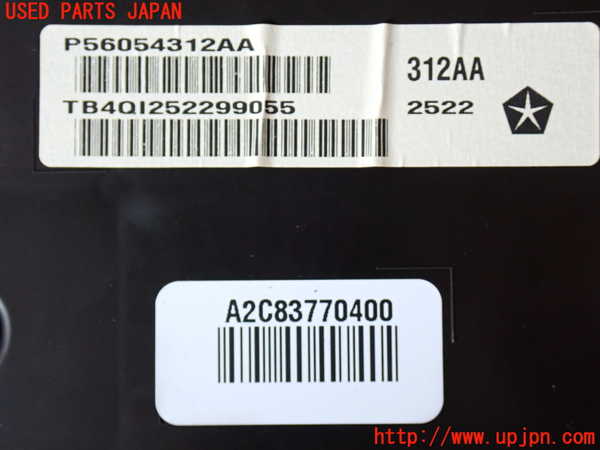 2UPJ-9236996170]クライスラー・300(LX36)スピードメーター 中古_3