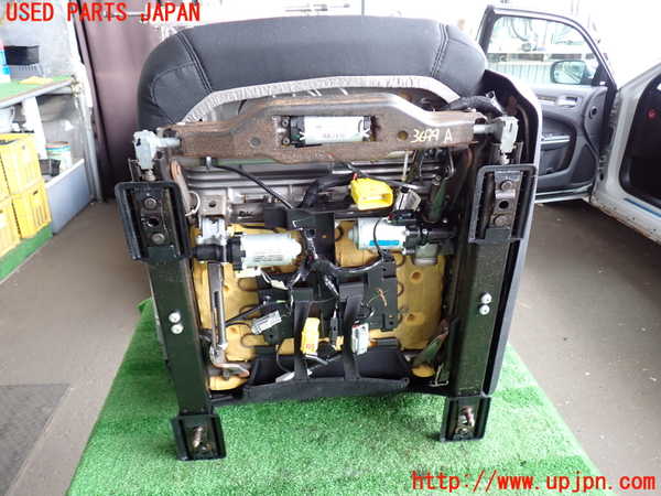 2UPJ-9236997065]クライスラー・300(LX36)助手席シート 中古_5