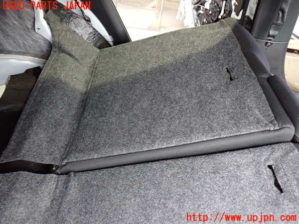 2UPJ-9236997385]クライスラー・300(LX36)リアシート 中古_5