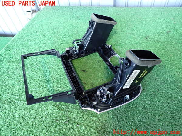 2UPJ-9236997526]クライスラー・300(LX36)エアコン吹き出し口1 (真中) 中古_4
