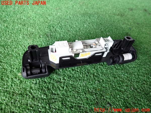 2UPJ-9236996413]クライスラー・300(LX36)ルームランプ3 (2列目左) 中古_2