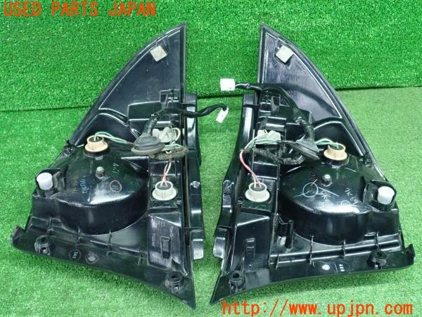 3UPJ=9237000547]アルテッツァAS200 Zエディション(GXE10)後期 純正 TOYOTA KOITO 53-5 テールランプ テールライト 中古_4