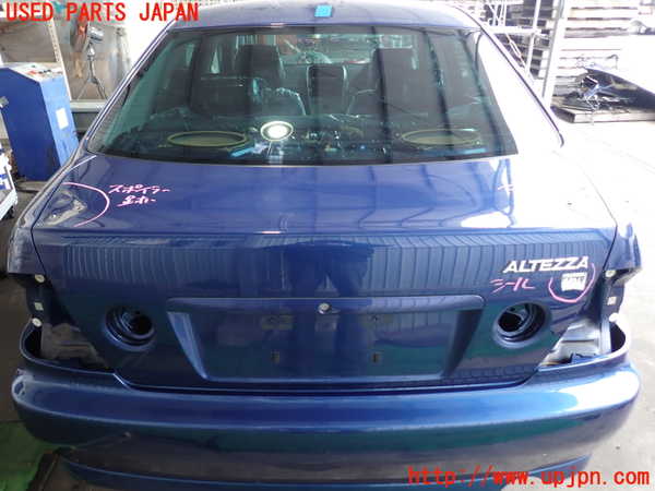 2UPJ-9237001500]アルテッツァ(GXE10)トランク 中古_2