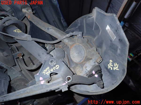 2UPJ-9237004295]アルテッツァ(GXE10)左フロントナックルハブ 中古_2