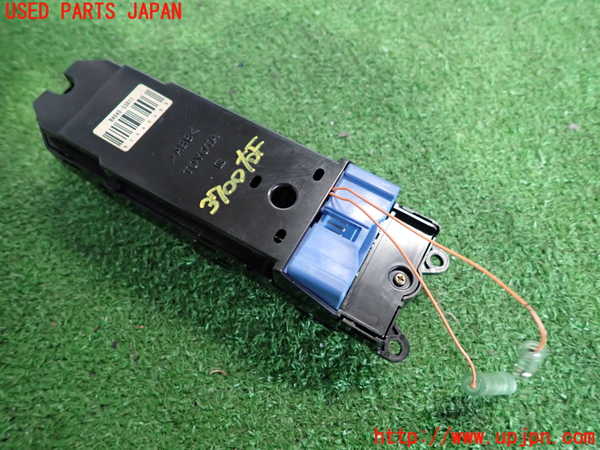 2UPJ-9237006240]アルテッツァ(GXE10)右前パワーウィンドウスイッチ 中古_2