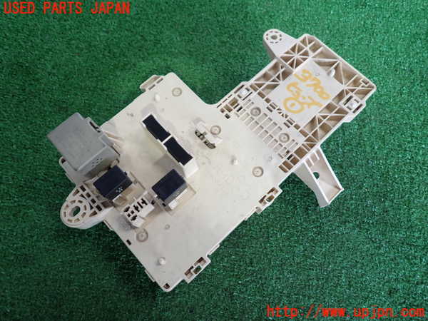 2UPJ-9237006741]アルテッツァ(GXE10)ヒューズボックス1(室内運転席側) 中古_2