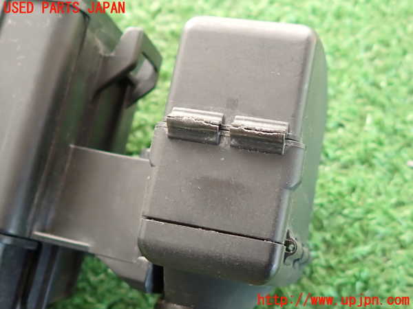 2UPJ-9237006743]アルテッツァ(GXE10)ヒューズボックス3(EGルーム内助手席側) 中古_5