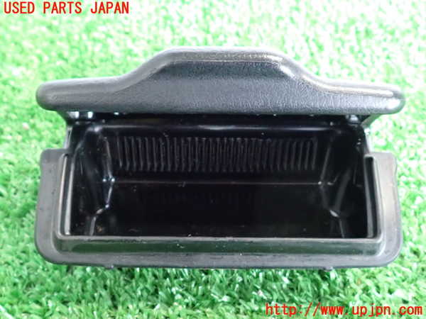 2UPJ-9237007822]アルテッツァ(GXE10)灰皿2 中古_2