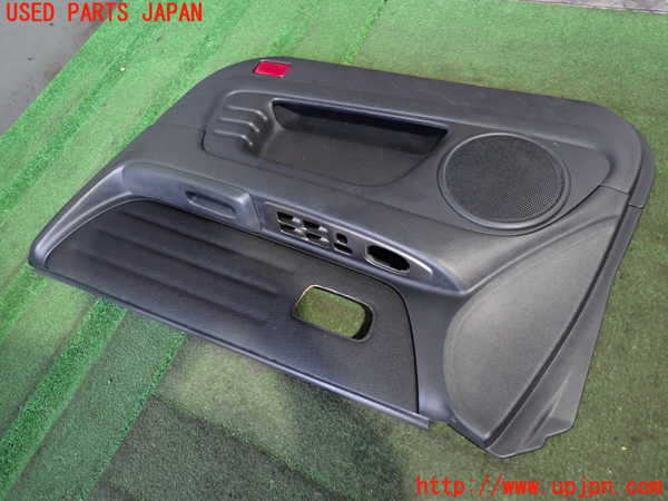 2UPJ-9237001234]アルテッツァ(GXE10)右前ドア内張り 中古_3