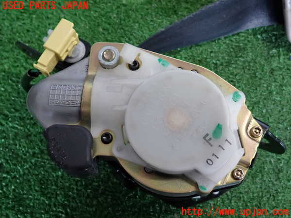 2UPJ-9237007045]アルテッツァ(GXE10)運転席シートベルト 中古_2