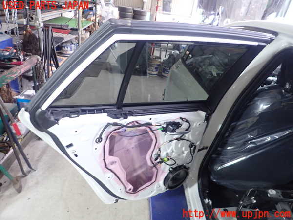 1UPJ-9237011320]カローラ ツーリング ハイブリッド(ZWE211W)左後ドア 中古(43R-005844 M31Q8)_4